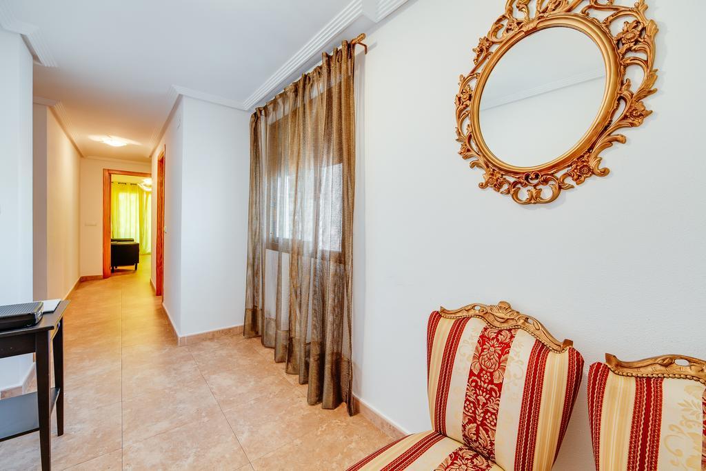 Apartamentos Madrid Torrevieja Eksteriør bilde