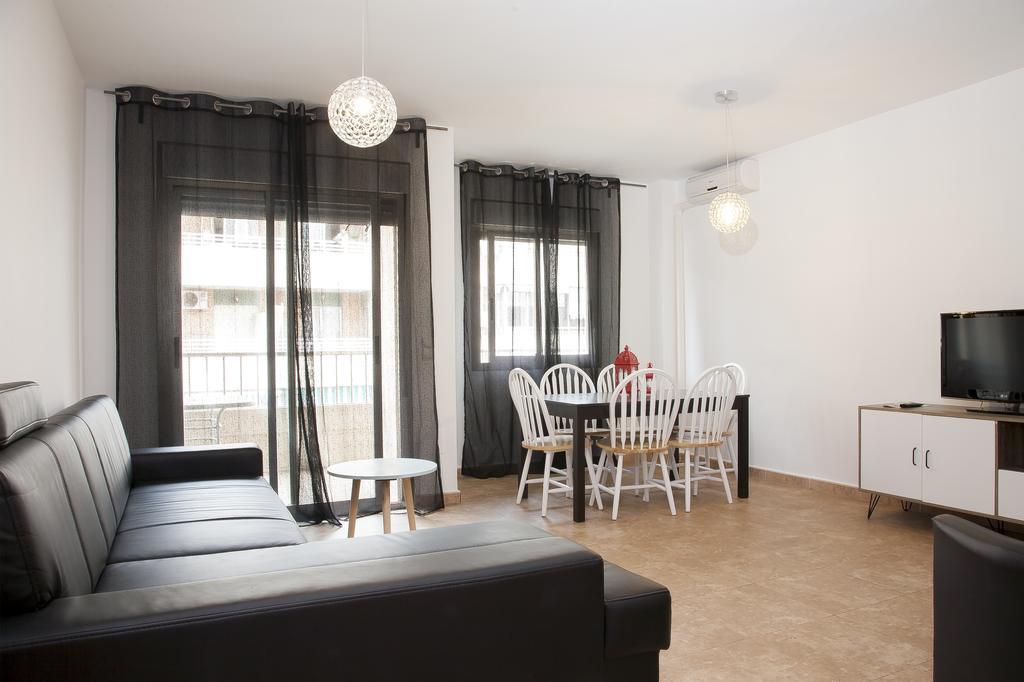 Apartamentos Madrid Torrevieja Eksteriør bilde